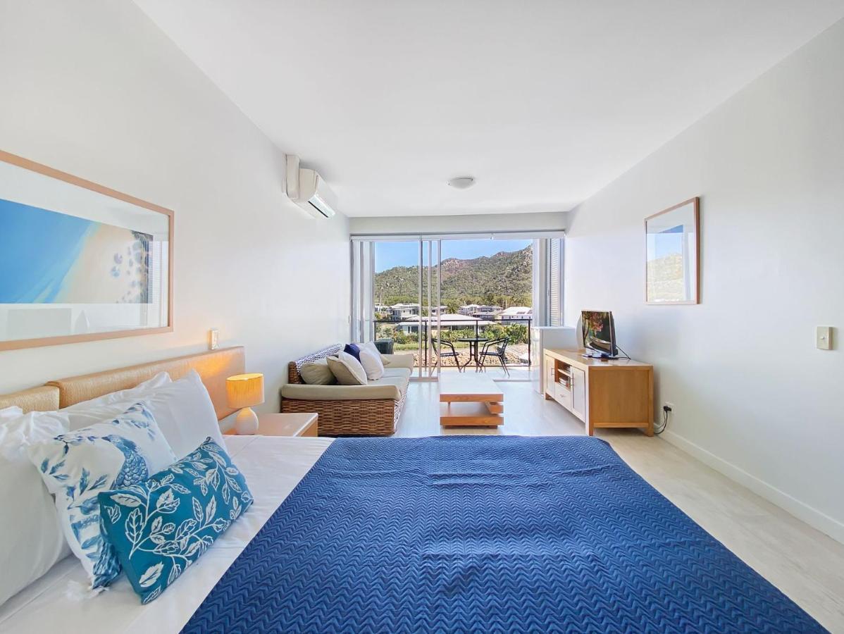 Blue On Blue Studio Room 1322 Nelly Bay Exterior photo